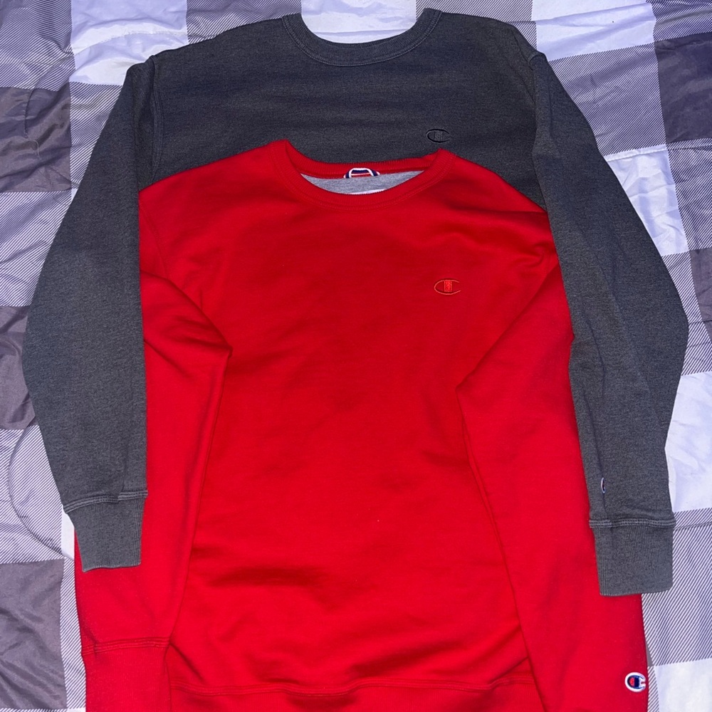 2 champion crewnecks